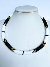 Load image into Gallery viewer, Two in one this necklace can be use as necklace or headband.  It is handmade out of glass bead with adjustable loop at the back. The necklace is about 59 cm long.