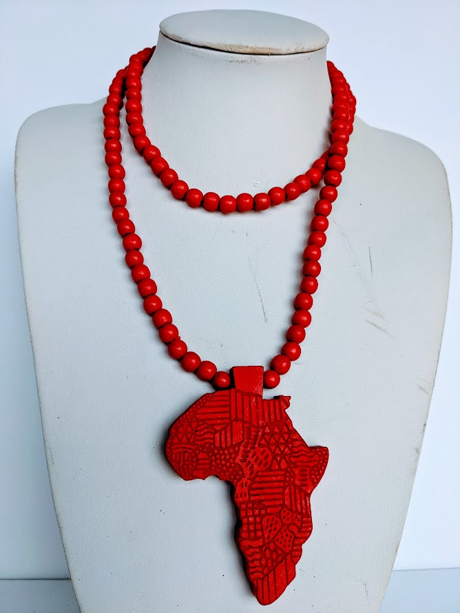 This handmade necklace gives an accent to your accessories. It come in four colors as shown on the pictures. It is made out of good quality basswood.