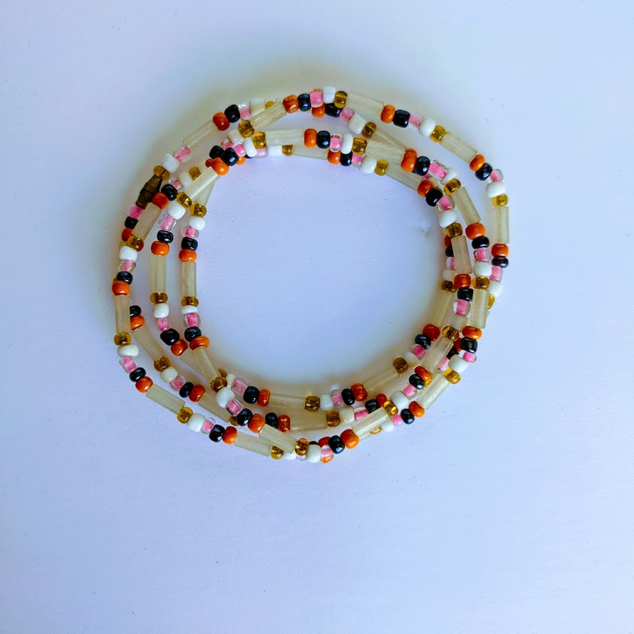 This beautiful waist beads are handmade in Cameroon using glass beads  Approximately 100 cm long with clasps. The beads are used for beauty and for weight loss. They make the waist noticeable and sexy.
