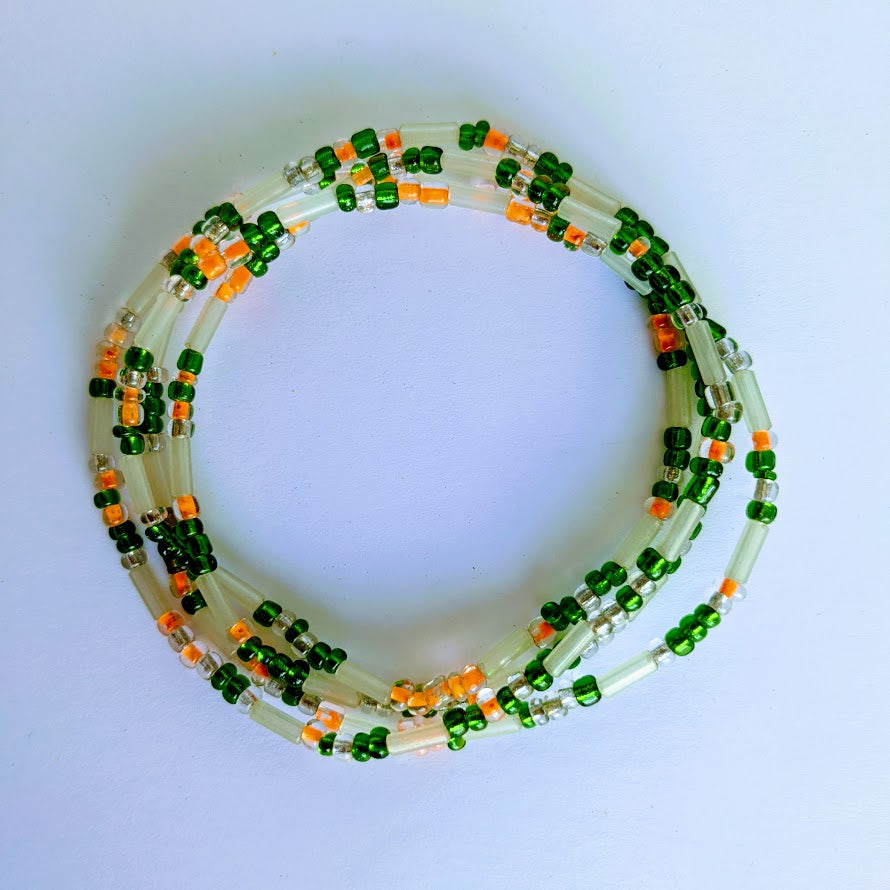 This beautiful waist beads are handmade in Cameroon using glass beads  Approximately 100 cm long with clasps. The beads are used for beauty and for weight loss. They make the waist noticeable and sexy.