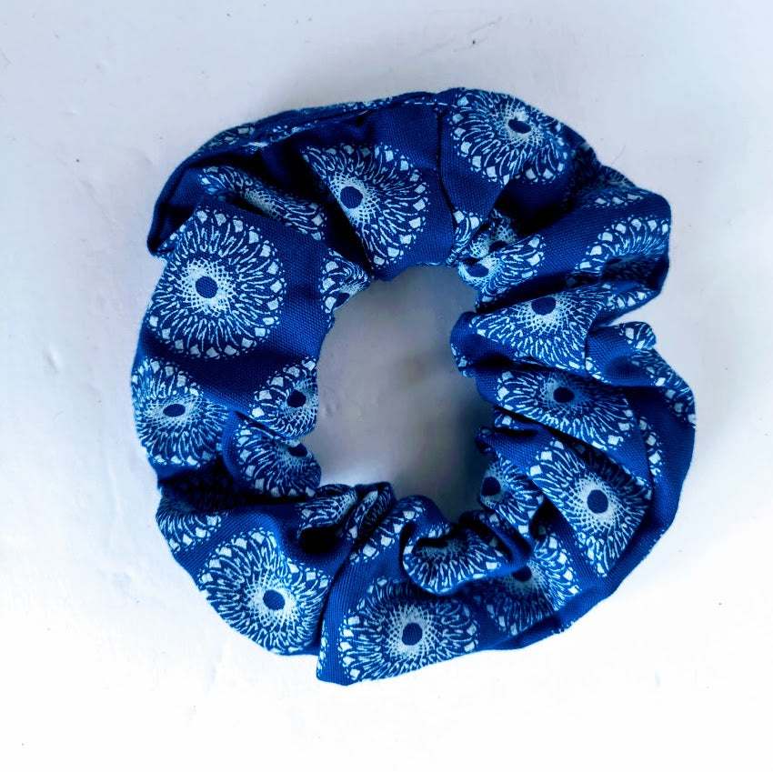 Shweshwe Scrunchie